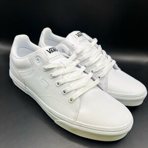 Vans White Canvas Sneakers Classic Casual Style, Size:10, New without‎ box
